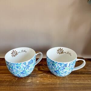 NIB Set of 2 Lilly Pulitzer Mugs